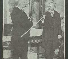 M. Paléologue remet à M. de Nohlac son épée d'académicien. Don Georges Manal © Bibliothèque de l'Institut de France